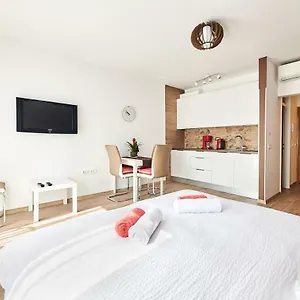  Apartment Lena Kroatien